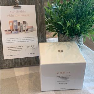Monat Berry Refined Scrub